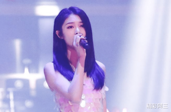 『演唱会』火箭少女的演唱会一如既往的高水准，哐哐的很带感