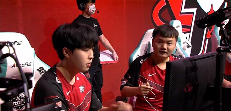 ig|JDG携手TES晋级S10后，LPL剩下2个S赛名额也诞生，IG迎来魔鬼赛程