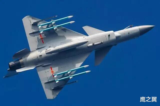歼-10▲歼10性能并不差，凭啥就是卖不动？原因有两个