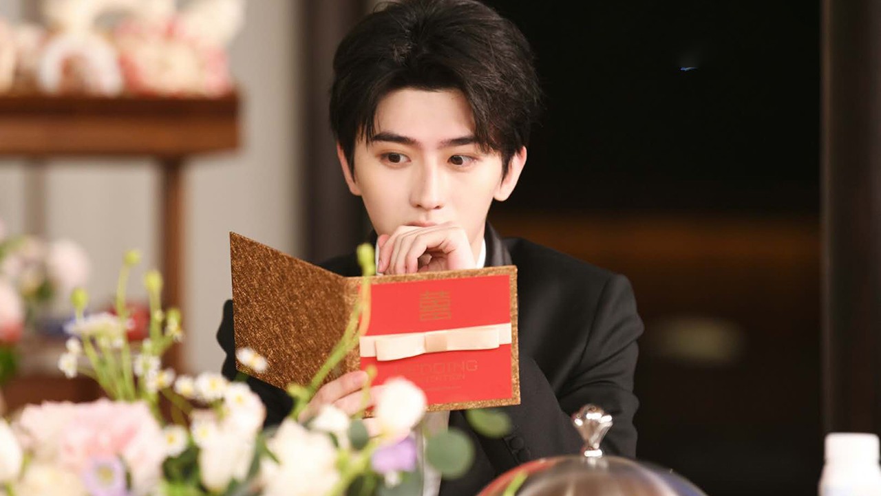 奔跑吧兄弟|《奔跑吧4》首播扑街，“零”热搜略显尴尬，鹿晗女友待遇真低