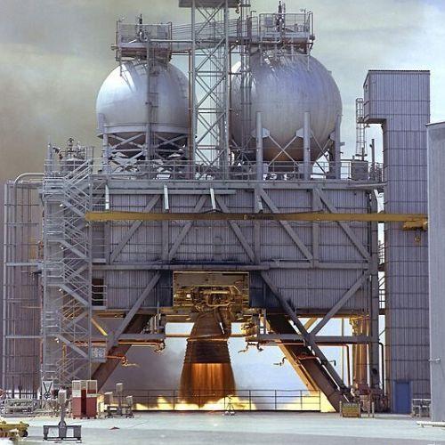 土星5号@深入解读土星5号火箭强大的根本原因！