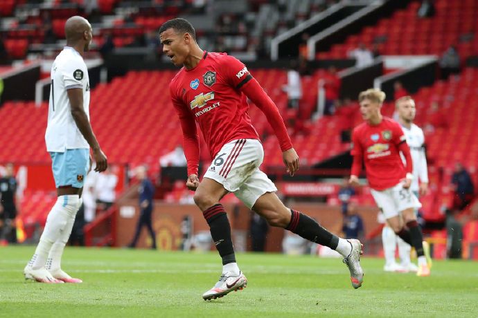 曼联|爆冷!曼联被鱼腩球队逼平,博格巴犯大错,18岁帝星拯救曼联