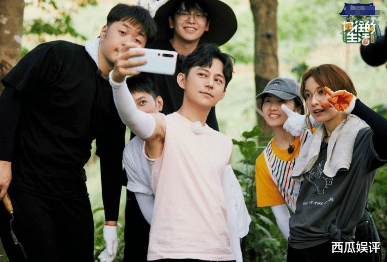 黄磊|《向往的生活》最后一期，节目组终于请对了嘉宾，黄磊笑得很真实