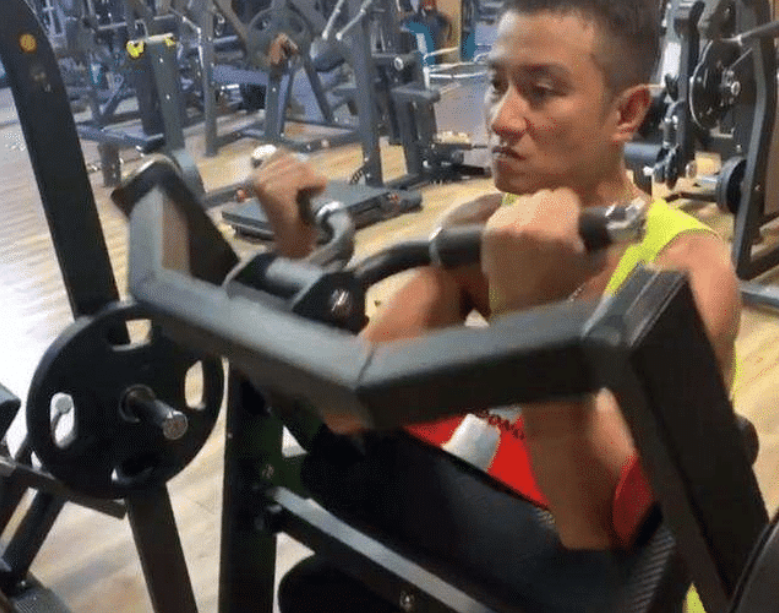 马伊琍|有种“整容”叫离婚一年，马伊琍还是老样子，而文章却判若两人！