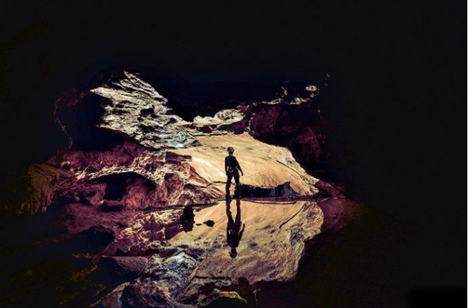 「科学家」地下3千米惊现生命？科学家：该来的还是来了，人类要提高警惕了