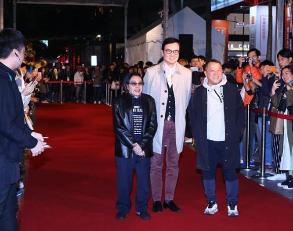 刘德华|高只有1米5却在港只手遮天，救过周润发，连刘德华都承诺敬他为父