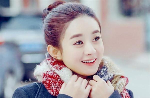 赵丽颖|都是演“傻白甜”,杨紫被夸,赵丽颖被夸,为何她却没人喜欢?