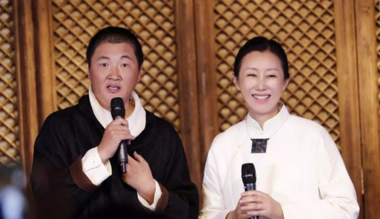 孙楠|离婚十年整，50岁孙楠与49岁买红妹的生活天差地别，不过怪谁呢？