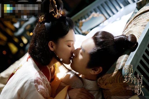 锦绣南歌|不输朱一龙毛晓彤新剧，第一集就惊心动魄，国内编剧终于下了狠手