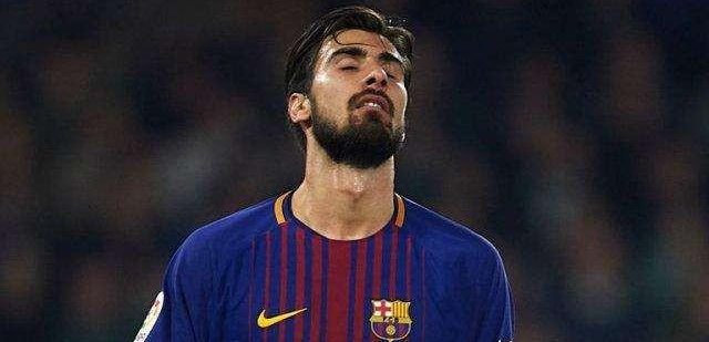 巴塞罗那@人物|在巴萨郁郁不得志的替补三人组为何在英超埃弗顿发光发热？