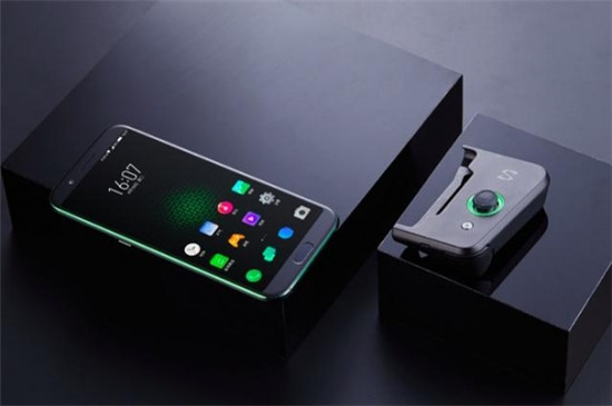 |兼备良好游戏性能的几款手机，价格就三四千，很适合学生党