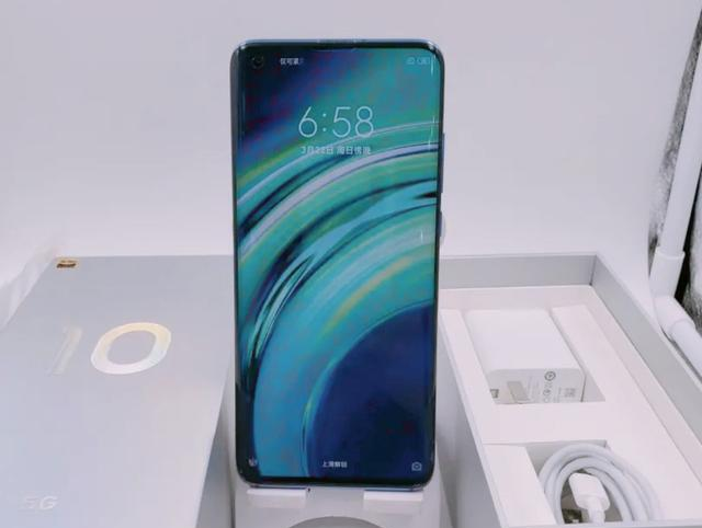 小米科技：买128GB还是选256GB？小米10选多大内存才最不吃亏