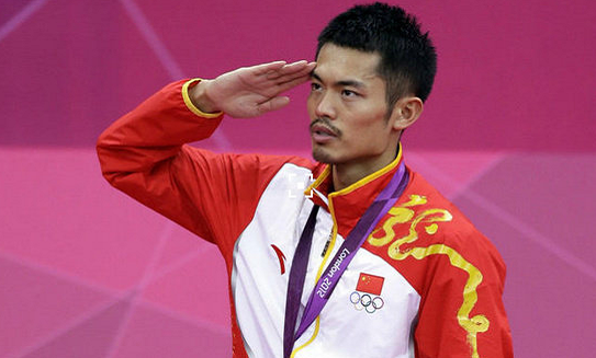 林丹■惺惺相惜!林丹正式退役,李宗伟致敬:最伟大的对手,为你骄傲