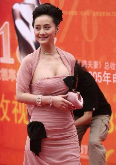 赵薇|她才是“小燕子”第一人选,却拒演跌为18线,意外成就赵薇!