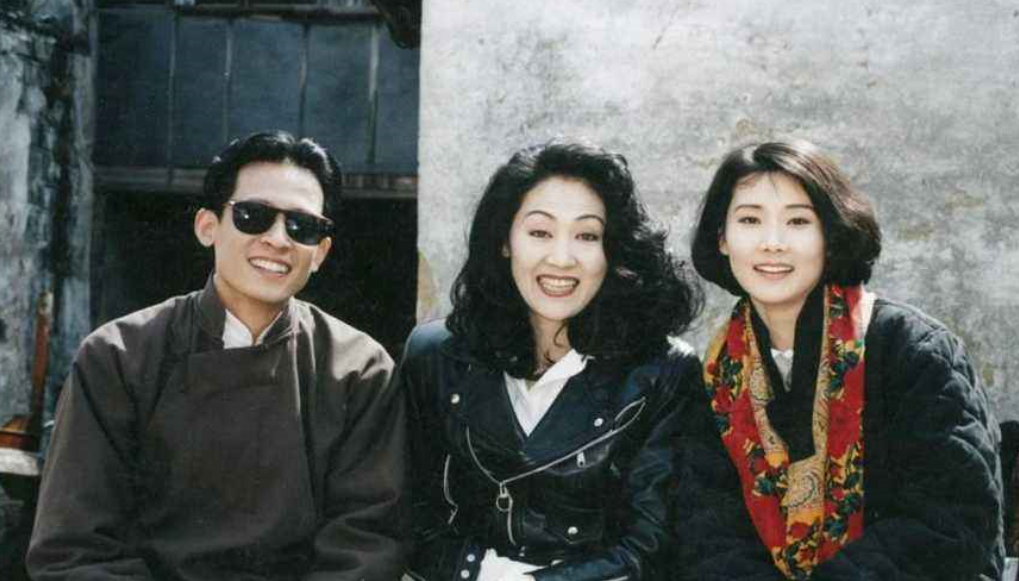 王志文|53岁的王志文隐瞒12年的老婆，是彼此熟悉的她，难怪一直不公开啊