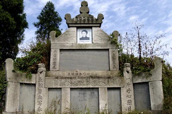 革命|以儿子的性命换毛主席的安危,膝下5个孩子尽数惨死,满门忠烈