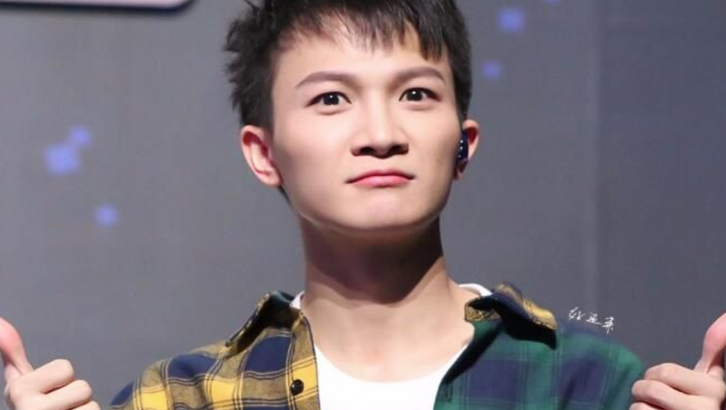 戴安娜|万般歌曲皆入耳，不拘泥不设限，就是他的音乐人格