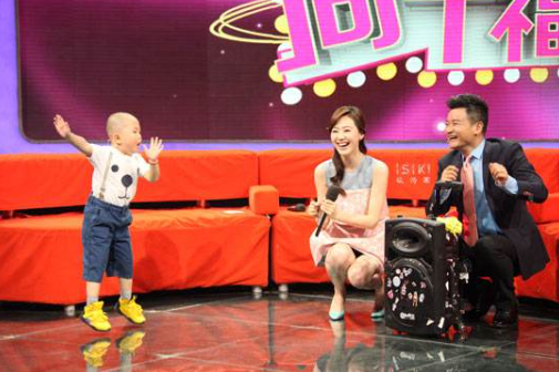 春晚|3岁走红5岁上春晚，年赚百万养活一家人，如今9岁父母却很后悔