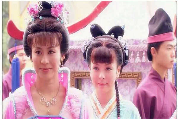 王宝钏■十八年寒窑苦等，换来十八天皇后之尊，王宝钏真是不值得