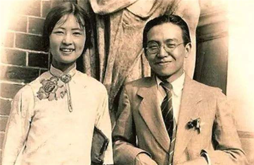 林徽因|1949年，林徽因抱病设计4张国徽图，张张都精美大气，你喜欢哪张