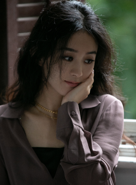 赵丽颖|赵丽颖有多节约，当她拿出保温杯时，粉丝直呼心疼