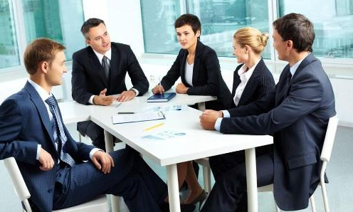 ▲如果领导无意中说了一句让你请客的话，高情商的你可以这样做！