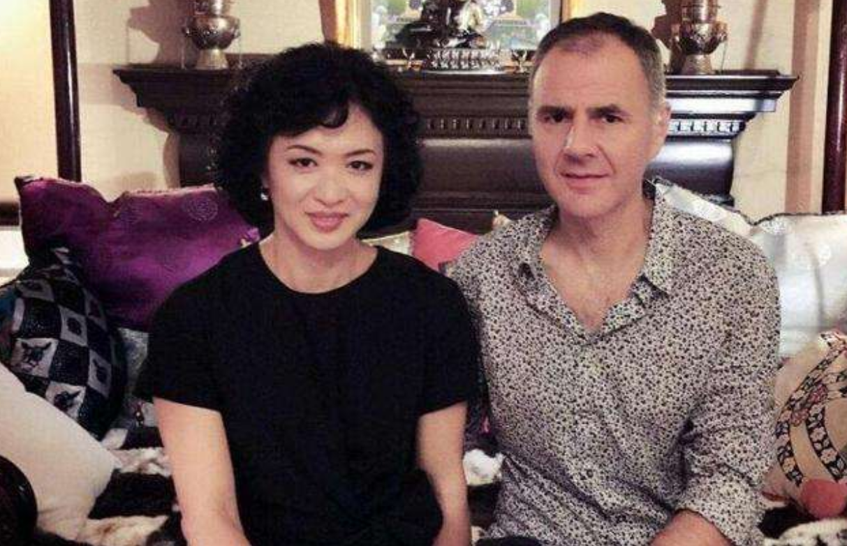 「娱乐圈」“嫁给外国人，始终不改中国国籍”的4位女星，每一位都是娱乐圈大咖