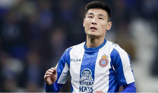 「国足」国足传来好消息，印籍球员加盟，李铁率队集训备战卡塔尔