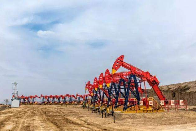 #蒙古#蒙古国发生什么事？280万民众呼吁中国出手，并称只有中国能帮