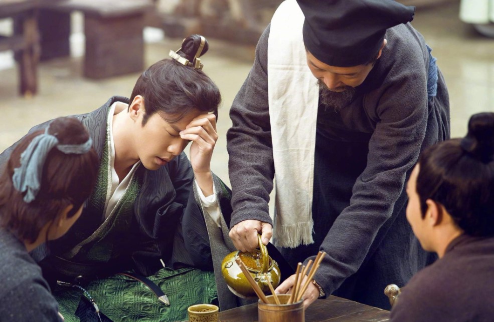 叶轻眉|为什么叶轻眉会选择范建?重刷《庆余年》,我终于看明白了