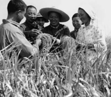 曾希圣|毛主席为何反对包产到户？他担心农村贫富不均，农民穷的穷富的富