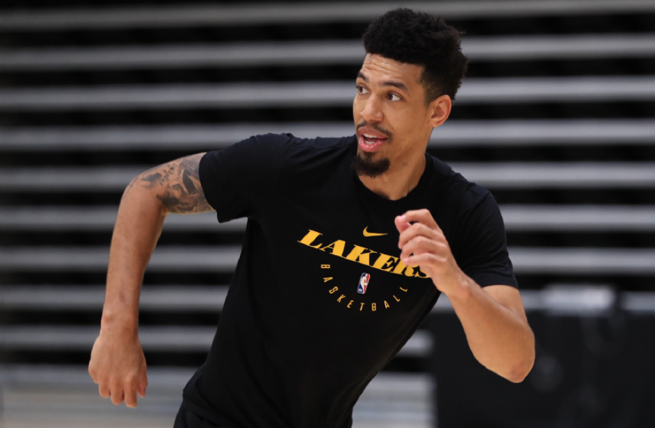 丹尼·格林|场均8分，命中率不足3成，在场净胜45分！兄弟，老詹这一次很需要你