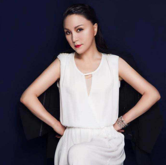 春晚|她曾先后上过7次春晚，因为“耍大牌”被封杀，如今51岁却无人识