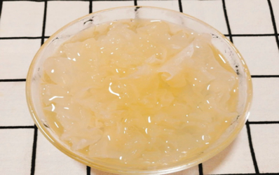 [银耳]每天喝一碗，口感爽滑有营养，皮肤好成小仙女