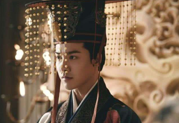 曹操|枭雄曹操的7个女儿，为什么都嫁给了同一个人？他是何人？