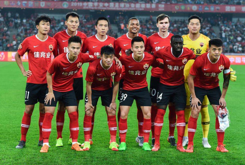 #中超#奇迹上演？深足离重返中超仅剩最后一步，郜林或看透了一切