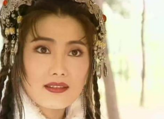 美女如云|这部童年神剧美女如云, 最后众多女主全死光, 男主贯穿全剧却从未漏过面