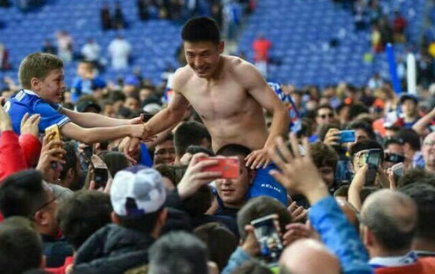 「美国」狼队送上最大诚意！武磊去英超能获得成功吗？上千球迷参与投票