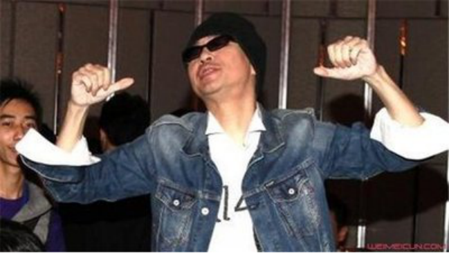 [张国荣]?因得罪张国荣被封杀，复出时精神失常，名列香港“四大癫王”