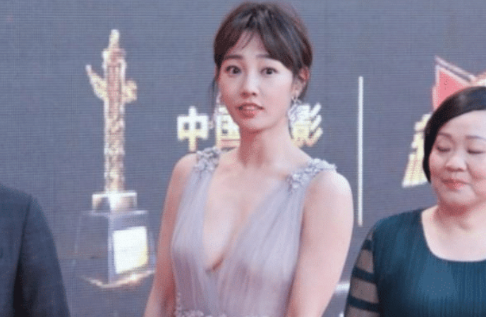 「陈冠希」白百何为啥被称“女版陈冠希”？看了这些照片，就知道是什么原因了