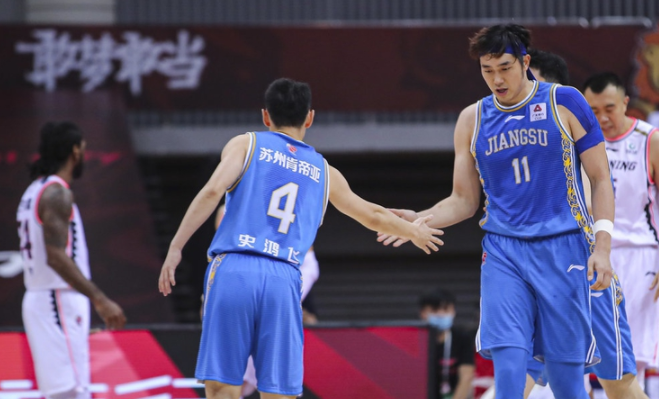 重庆|CBA最新排名！广东宏远锁定常规赛第一，王治郅生日八一力克山西