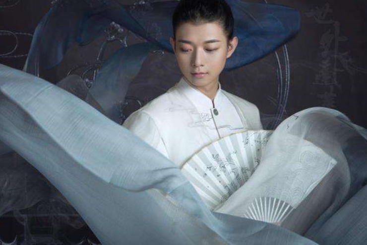 霍尊|李连杰爆料:不要被“霍尊”骗了,他根本不是你们看到的那样!