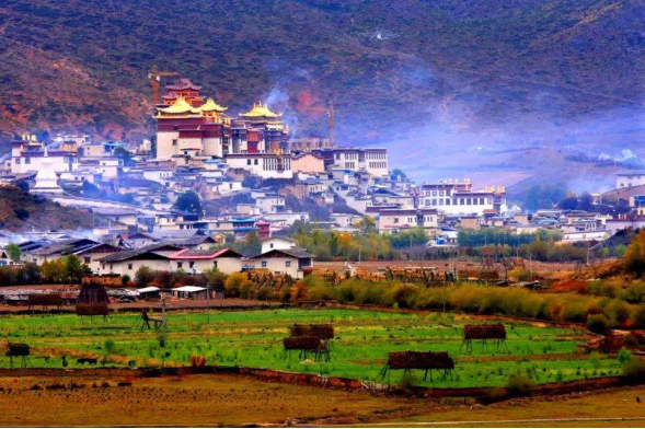 ▲神奇的香格里拉---举世无双的人间天堂