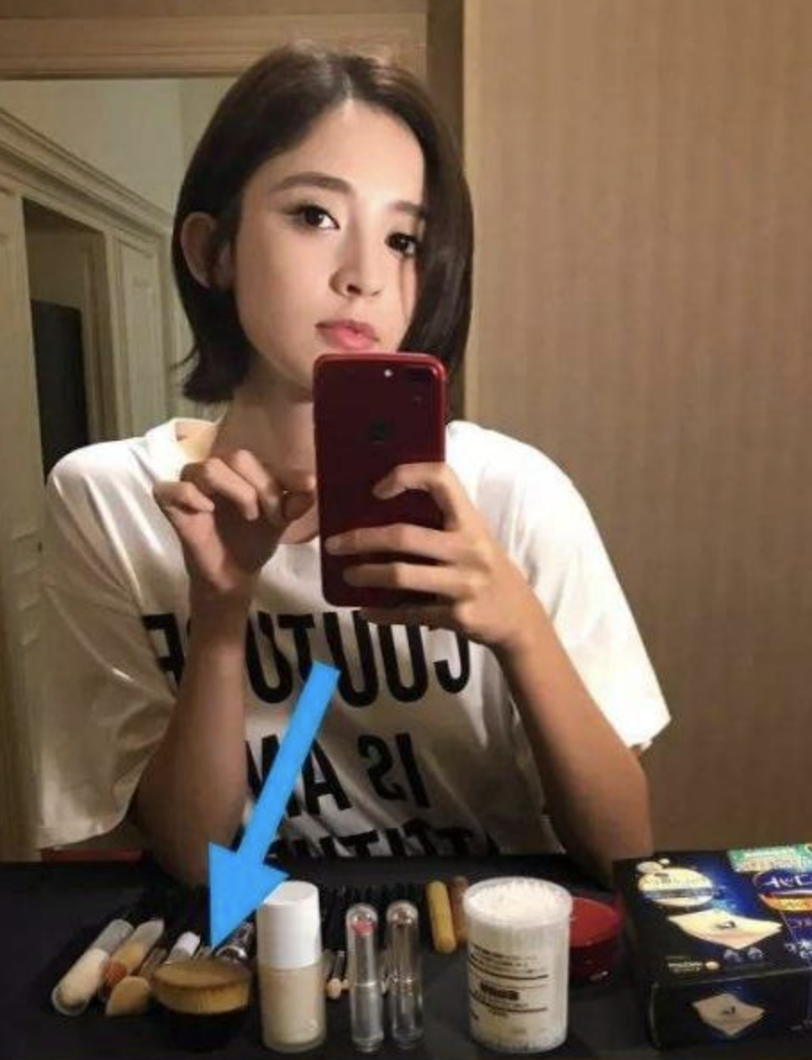 明星|明星特写是“照妖镜”？女星未修图下颜值不再，底妆斑驳卡粉严重