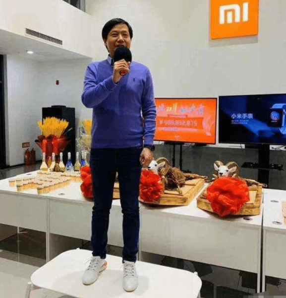 小米科技|小米再推“屠夫价”新品，新品卖成二手价，遭同行多家企业联名发出抗议