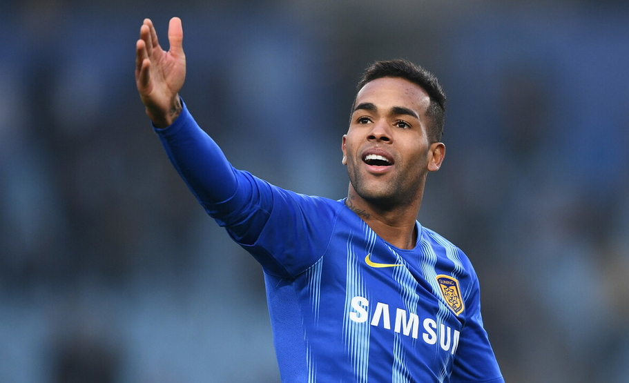 上海上港|重磅决定！上港4.4亿超巨确认将转会，已遭多队哄抢下一站踢欧冠