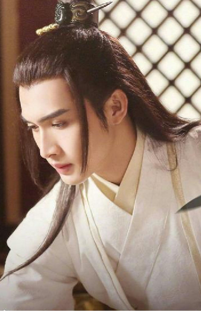 短视频|明星出道前后差别太大，是公司包装厉害还是成功逆袭？你能认出谁