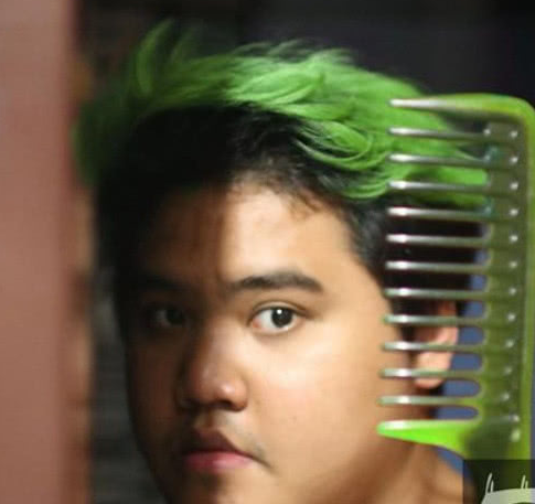 泰国小哥“神cos”号称史上最简单，看完过程，网友：都能做到