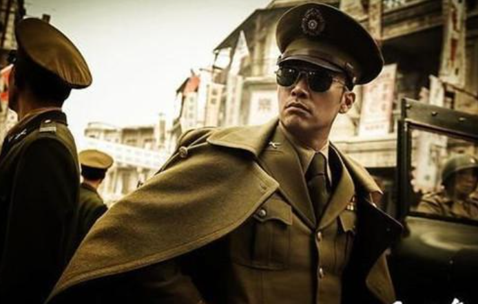 学霸|他是北影满分学霸, 不要经纪人, 不拍爱情片, 为她画地为牢20年