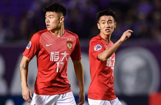 【山东鲁能】正在操作!曝鲁能确认一人留洋:或已锁定“新蒿俊闵”+16岁天才